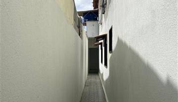 WhatsApp Image 2025-10-25 at 10.50.34 3.jpeg